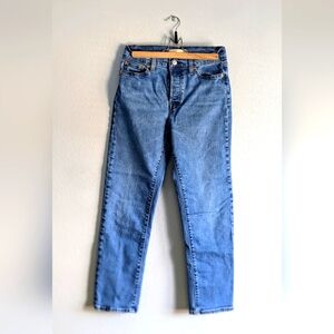 Levi Wedgie Straight Jeans